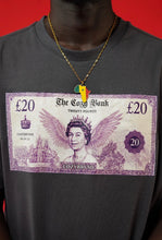 COZY BANK NOTE TEE