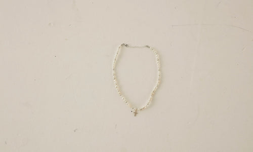 ALL WHITE PEARL NECKLACE
