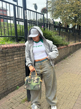 COZYWEAR KELLY GREEN TEE