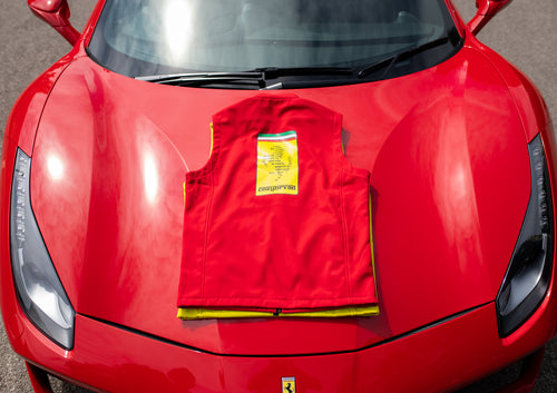 RED LOGO VEST